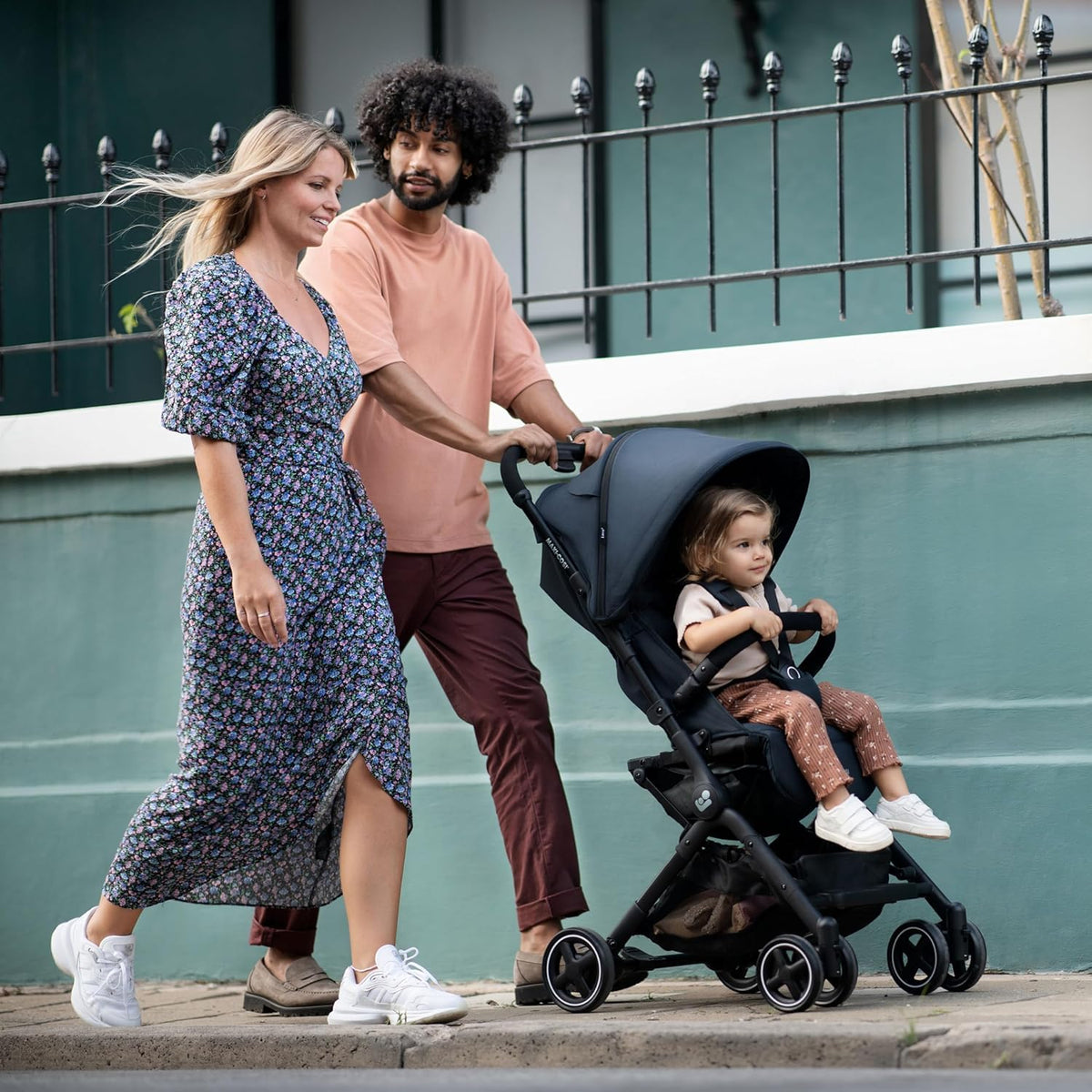 Ultra Lightweight Compact Pushchair with Automatic Fold & Lie-Flat Seat - Graphite